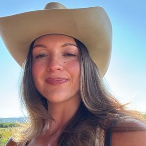 Meet your Posher, Mallory